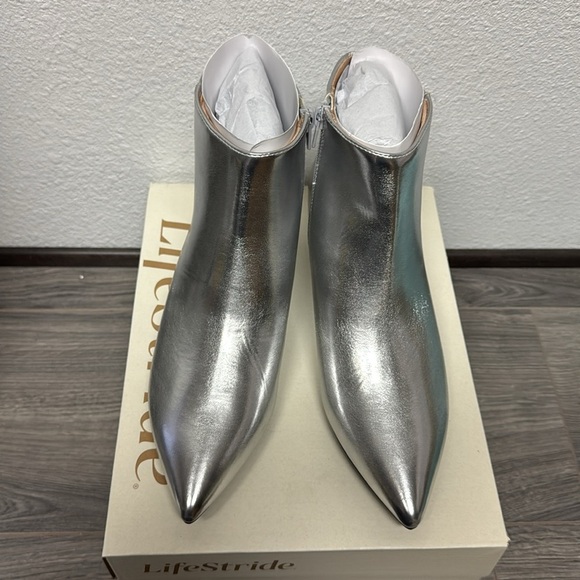 LifeStride Maya Ankle Bootie In Silver (WIDE) - Picture 3 of 10